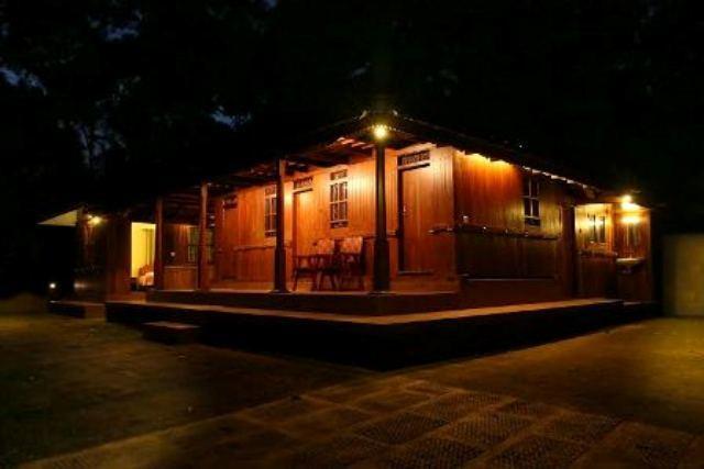 Kalppavanam Heritage Resort Thekkady Extérieur photo