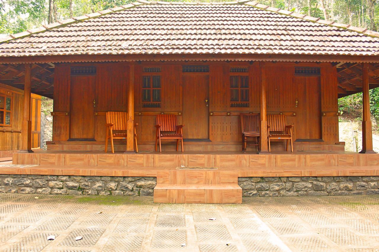 Kalppavanam Heritage Resort Thekkady Extérieur photo